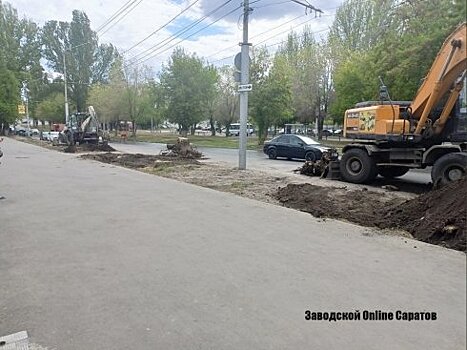 Саратовцы пожаловались главе Заводского района на строительство незаконной парковки