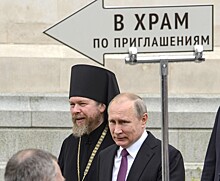 Путин молится в Печорах, а Телеграм растет в Рунете