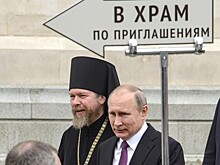 Путин молится в Печорах, а Телеграм растет в Рунете