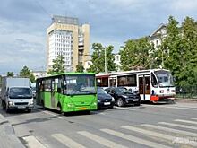 Юго-западный район и центр Екатеринбурга до осени ждет транспортный коллапс