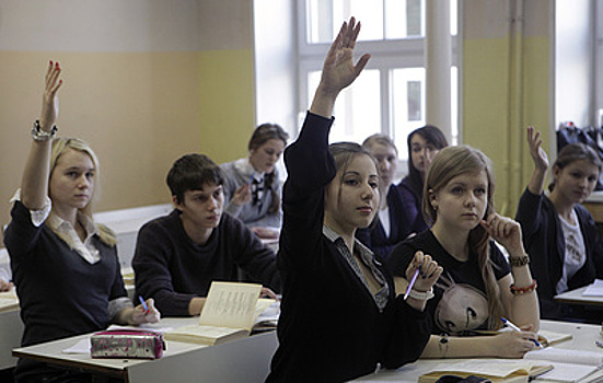 Как в странах Прибалтики вводили в школах нацменьшинств государственный язык обучения