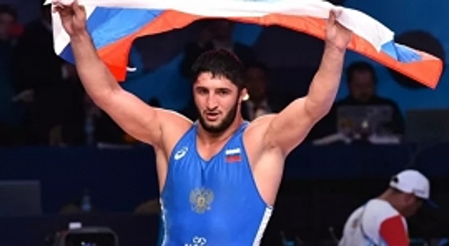 Абдулрашид Садулаев в четвертьфинале победил Нурмагомеда Гаджиева
