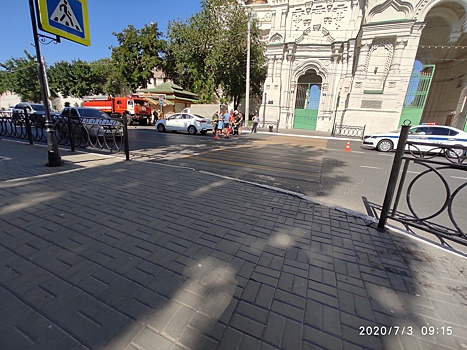 В Астрахани напротив Кремля сбили пешехода