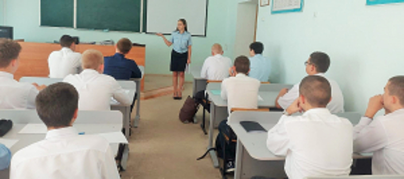 В образовательных учреждениях Липецкой области проходят инструктажи по правилам дорожной безопасности