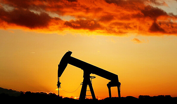 «Буря в пустыне»: нефти предрекли обвал до $5