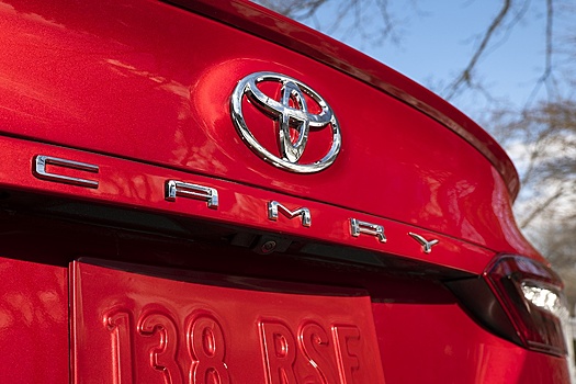 Toyota объявила масштабный отзыв нескольких моделей. Причин - масса