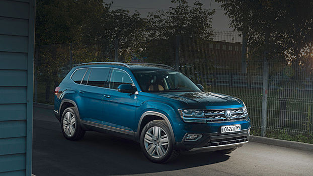 Как двухлитровая «четверка» везет исполинский Volkswagen?