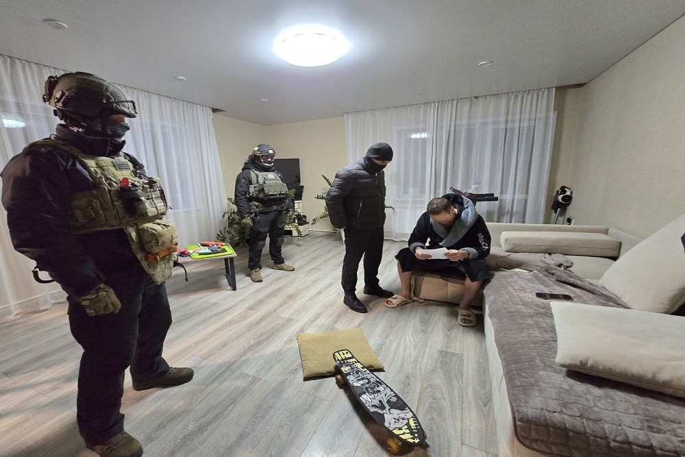 На Алтае задержали лже-юристов за обман семей участников СВО