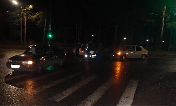 В Кирово-Чепецке в тройном ДТП пострадала 40-летняя женщина