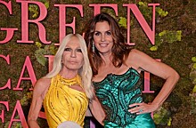 Синди Кроуфорд, Кейт Бланшетт, Тина Кунаки и другие звезды на премии Green Carpet Fashion Awards в Милане
