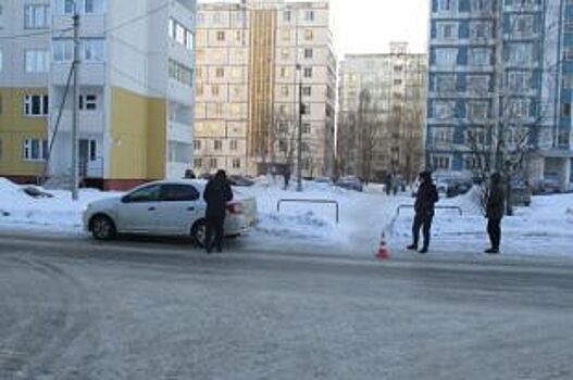 В Ярославле иномарка сбила 53-летнего мужчину
