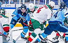 Хоккейная «Сибирь» уступила лидеру «Востока»