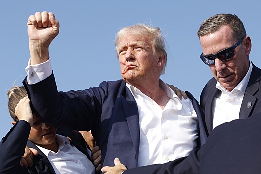 Психолог убежден, что покушения делают Трампа еще сильнее
