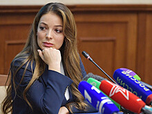 Политика слабого пола