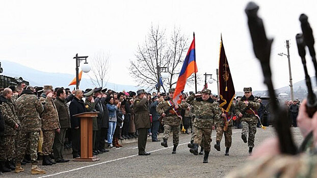 Виген Саргсян принял участие в церемонии присяги военнослужащих, подготовленных программой «Я»