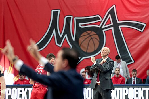 Евгений Минченко объяснил, почему выбрал МБА, а не УНИКС