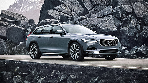 В России появились обновленные Volvo S90 и V90 Cross Country