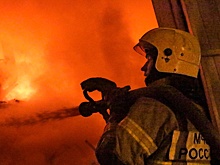 В Москве загорелся склад с газовыми баллонами