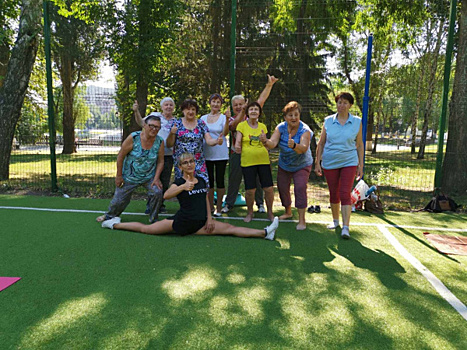 В Самаре для пожилых людей проводят занятия физкультурой