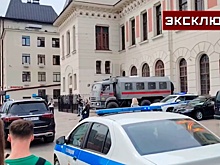 Похитители блогера уехали с Ярославского вокзала в Москве под конвоем полиции