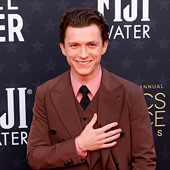 Перерыв закончен: Том Холланд сыграет Ромео в спектакле