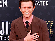 Перерыв закончен: Том Холланд сыграет Ромео в спектакле