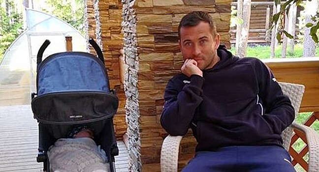 После разрыва с женой Александр Кержаков все равно проводит время с сыном