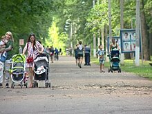 Жители Пензы отметили День прогулки на Олимпийской аллее