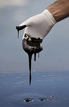 Цены на нефть посыпались от слухов о возможном договоре между США и Ираном