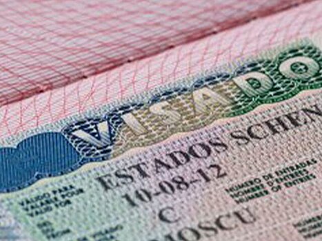 Посольство Франции в РФ подтвердило подорожание шенгенских виз
