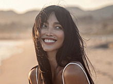 Молодая жена Цекало взбудоражила Сеть рождественским фото