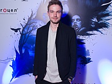 Актер Александр Петров у Дудя: о «Притяжении», постельных сценах и новом проекте
