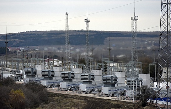 Порошенко заявил о восстановлении подачи энергии в Крым