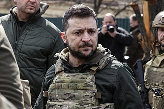 Итальянский историк: Зеленский опасен для народа Украины