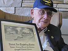 96-летний ветеран получил диплом университета