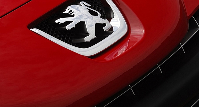 Peugeot снижает цены на e-3008 и e-5008