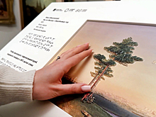 В музее Москвы появились тактильные копии экспонатов