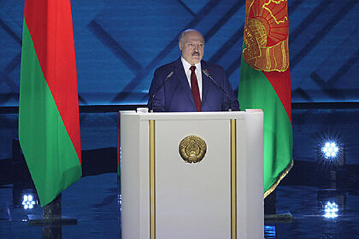 Лукашенко заявил о расстрелянных и зарытых в лесу мигрантах