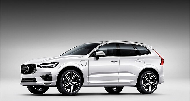 Volvo подарит российским водителям гибридов XC60 год зарядки электричеством