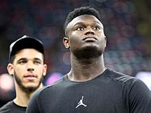 Зайон Уильямсон забил сверху после навеса Лонзо Болла