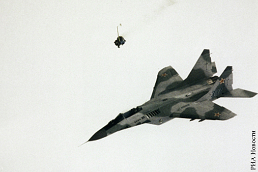 Почему не спасли летчиков