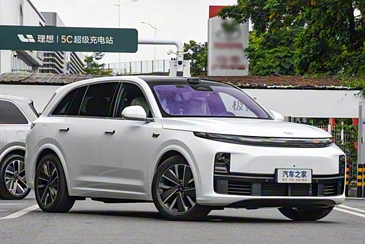 Интерес россиян к Lixiang прошел: продажи в октябре рухнули на 40%