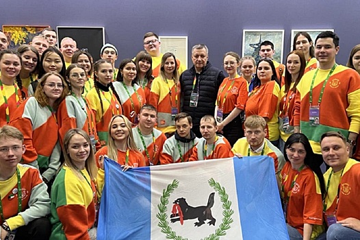 Игорь Кобзев и делегация Приангарья приняли участие в ВФМ—2024, губернатора привез с собой 90 молодых активистов
