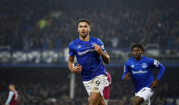 «Эвертон» шокировал «МЮ», вырвав ничью в последней атаке