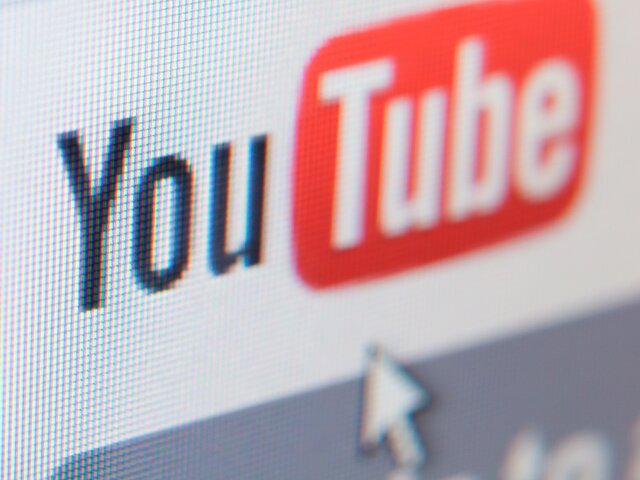 В Минцифры заявили об отсутствии планов по блокировке YouTube в РФ