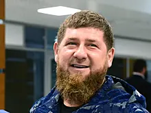 Кадыров трогательно поздравил маму с 8 Марта