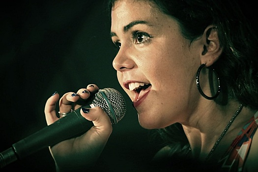 Культурный центр «Братеево» организует конкурс эстрадного вокала «Solo»