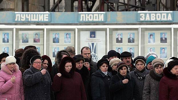 Граждане не обеспечивают компаниям спроса для быстрого выхода из кризиса