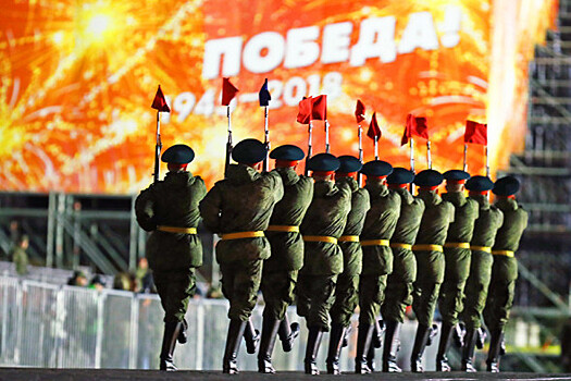 Еще в двух регионах РФ отменили парад Победы