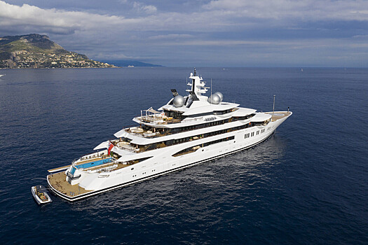 Власти США выставили на аукцион яхту российского сенатора